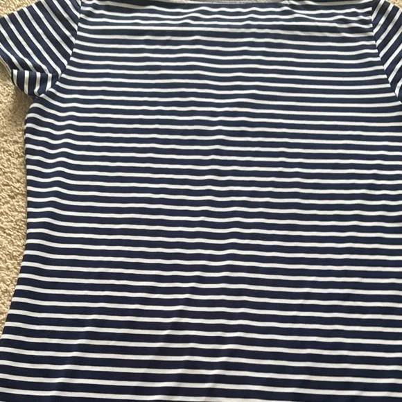 Vineyard Vines Navy and White Striped Top - Picture 11 of 12
